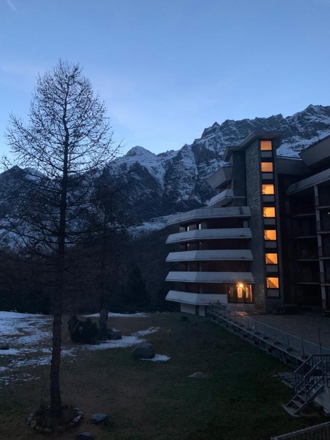 Casa Camas, Wide 2Bedroom, Feel The Mountain Breuil-Cervinia Εξωτερικό φωτογραφία